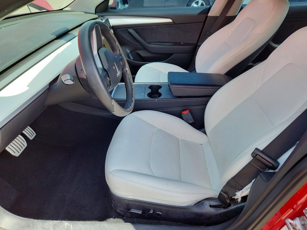 2022 Tesla Model 3 - Фото 7