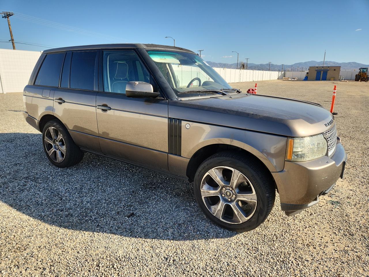 2010 Land Rover Range Rover Hse - Image 4