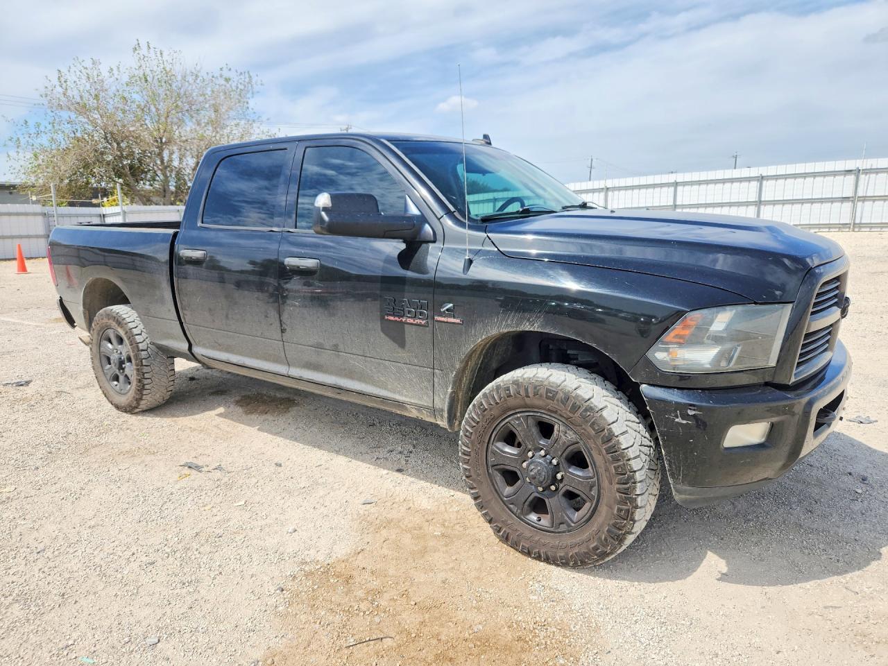 2017 Ram 2500 Slt - Фото 4