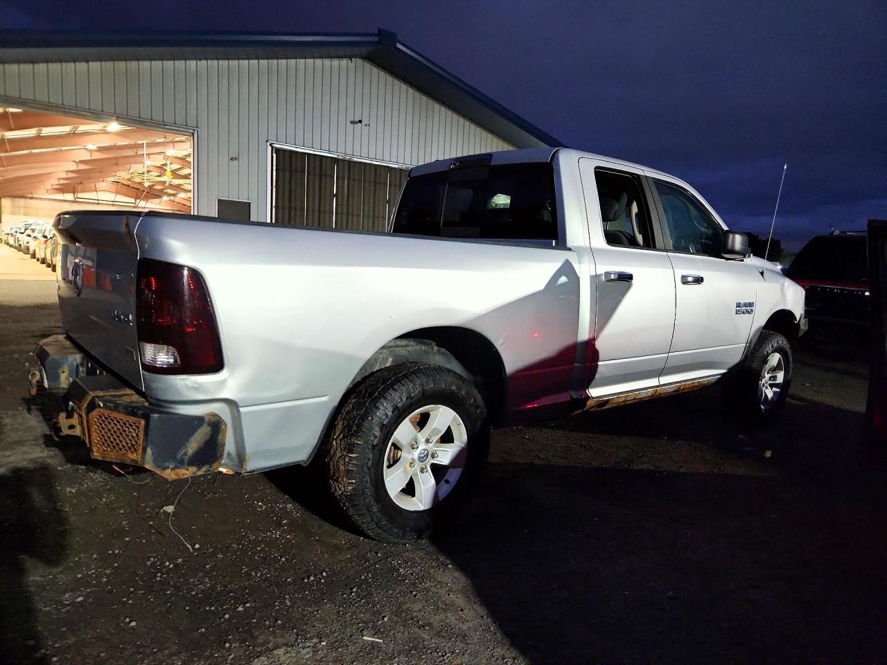 2017 Ram 1500 Slt - Image 3