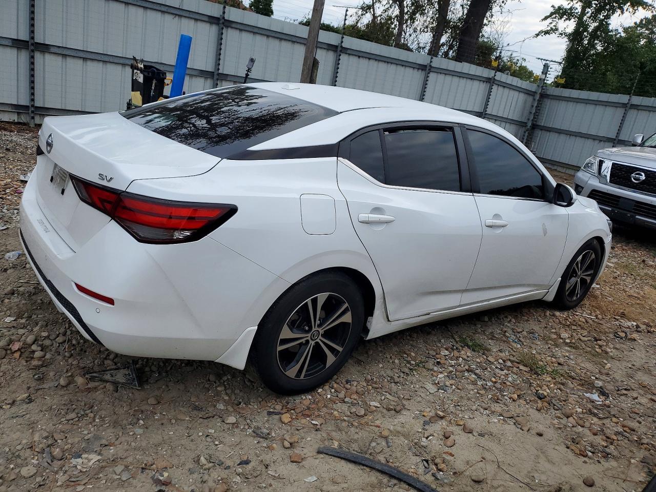 2021 Nissan Sentra Sv - Image 3
