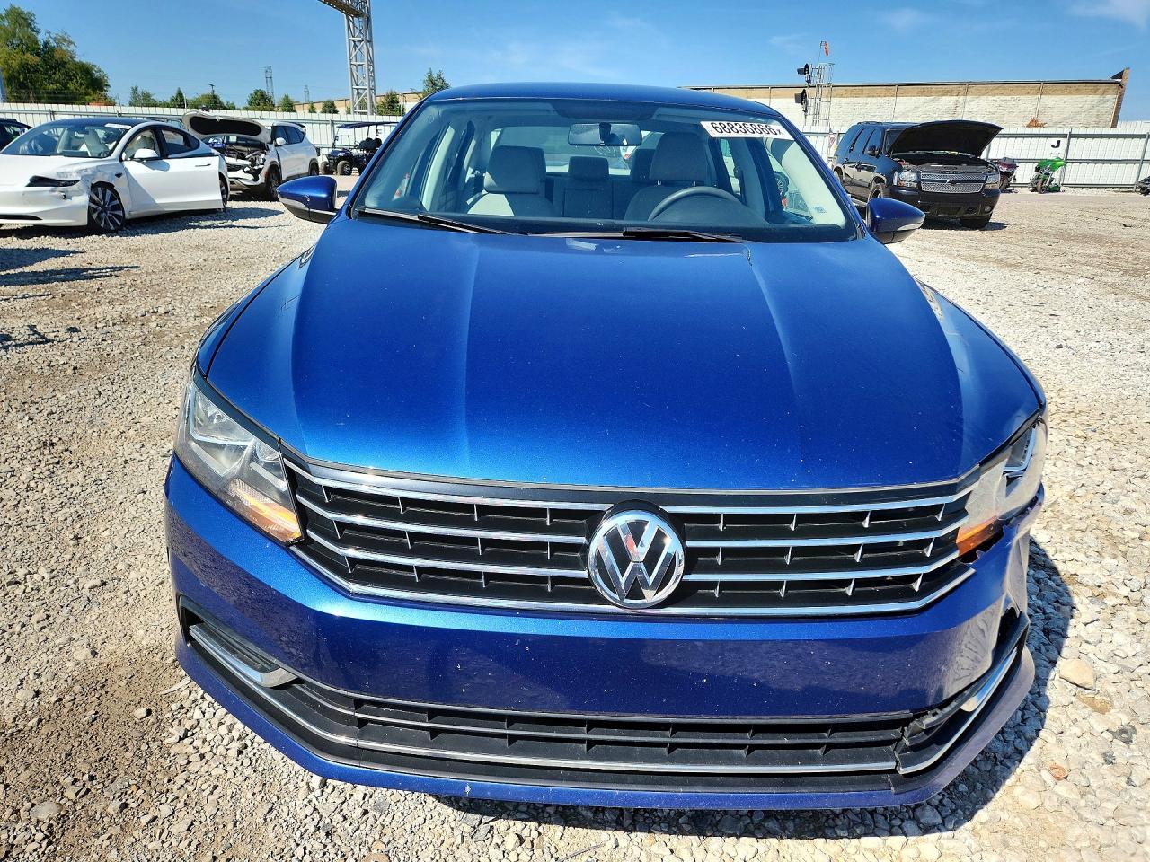 2016 Volkswagen Passat S - Фото 5