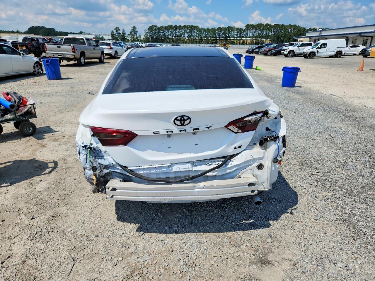2018 Toyota Camry Le - Фото 6