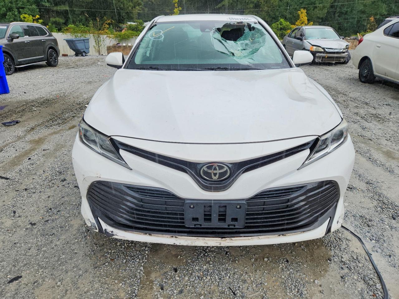 2019 Toyota Camry Le - Фото 5