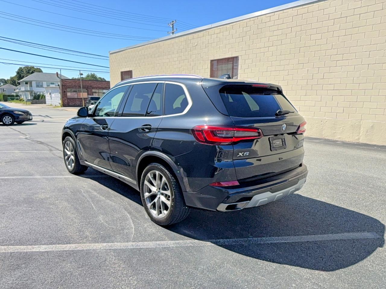 2023 BMW X5 xDrive40I - Фото 3