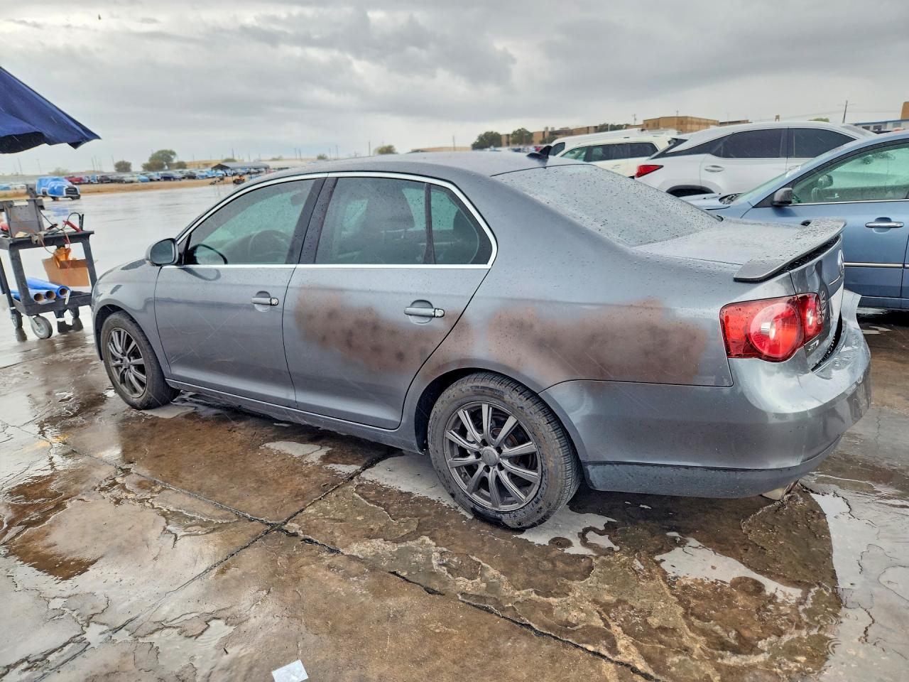 2009 Volkswagen Jetta Se - Фото 2