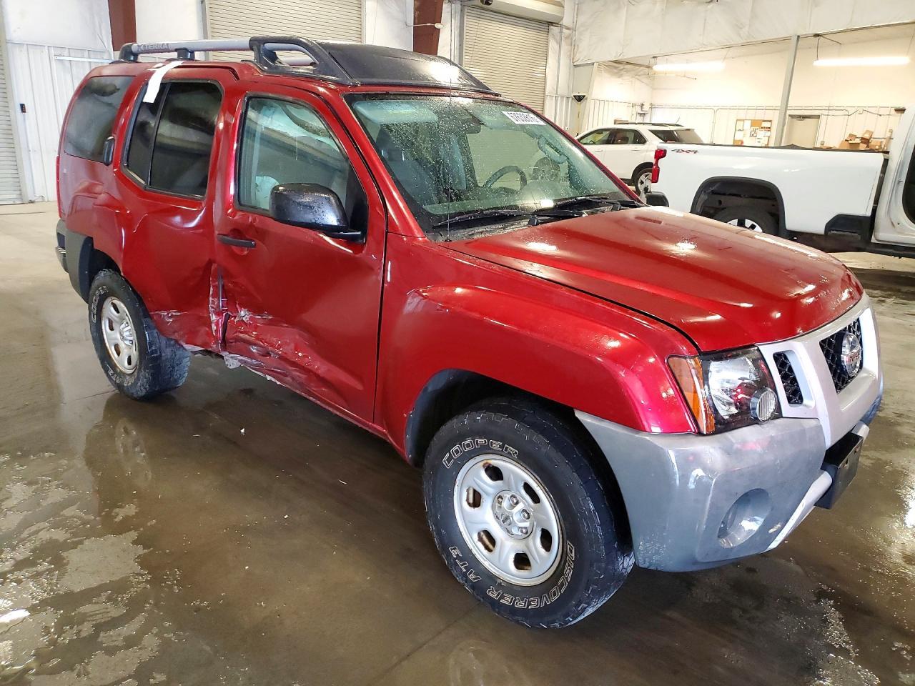2014 Nissan Xterra X - Image 4