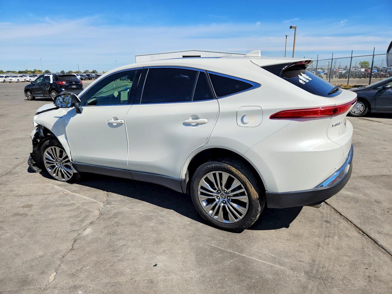 2021 Toyota Venza Limited - Image 2