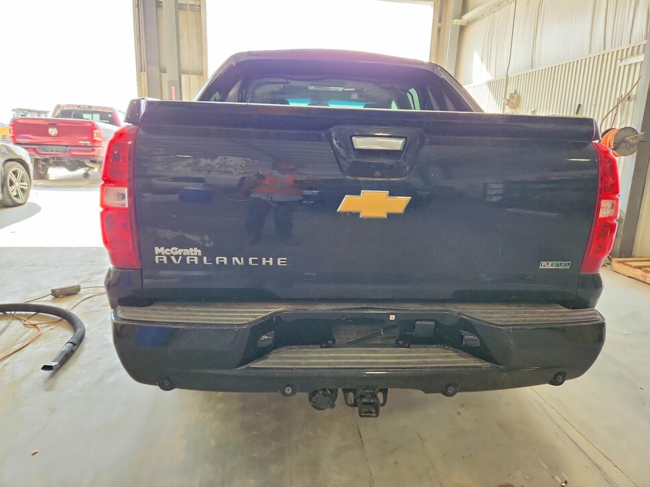 2012 Chevrolet Avalanche Ltz - Фото 6