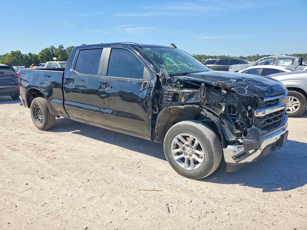 2024 Chevrolet Silverado K1500 Lt - Image 4