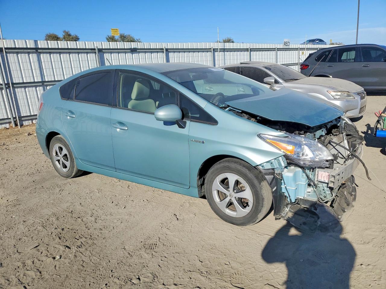 2014 Toyota Prius Three - Фото 4