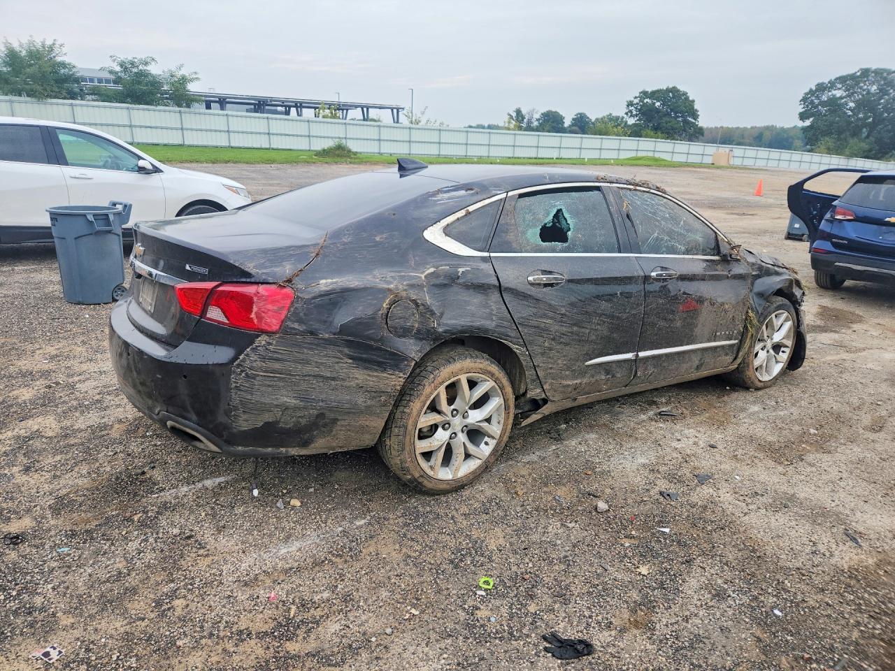 2017 Chevrolet Impala Premier - Image 3