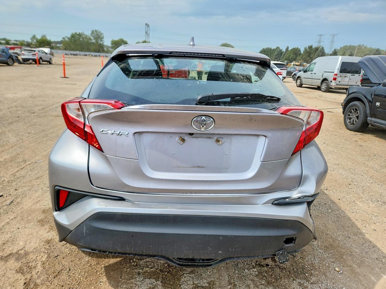 2018 Toyota C-Hr Xle - Image 6