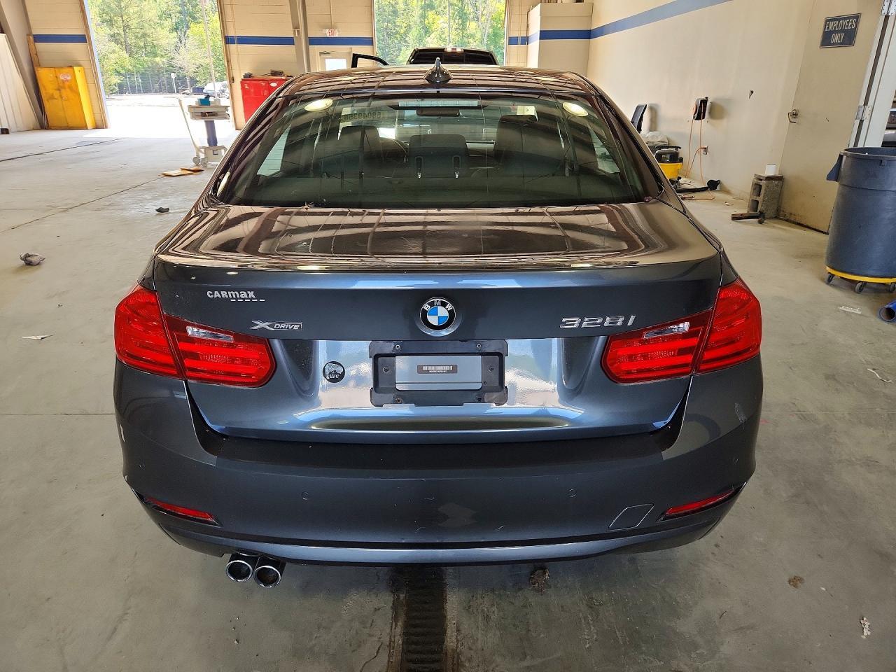 2015 BMW 328 Xi Sulev - Image 6