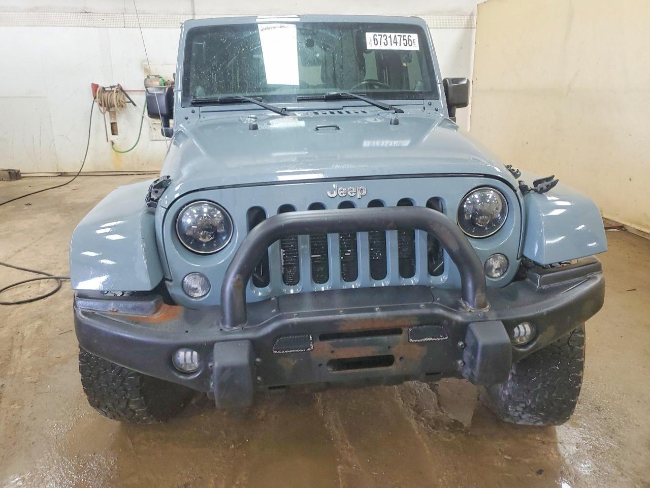 2014 Jeep Wrangler Unlimited Sahara - Фото 5