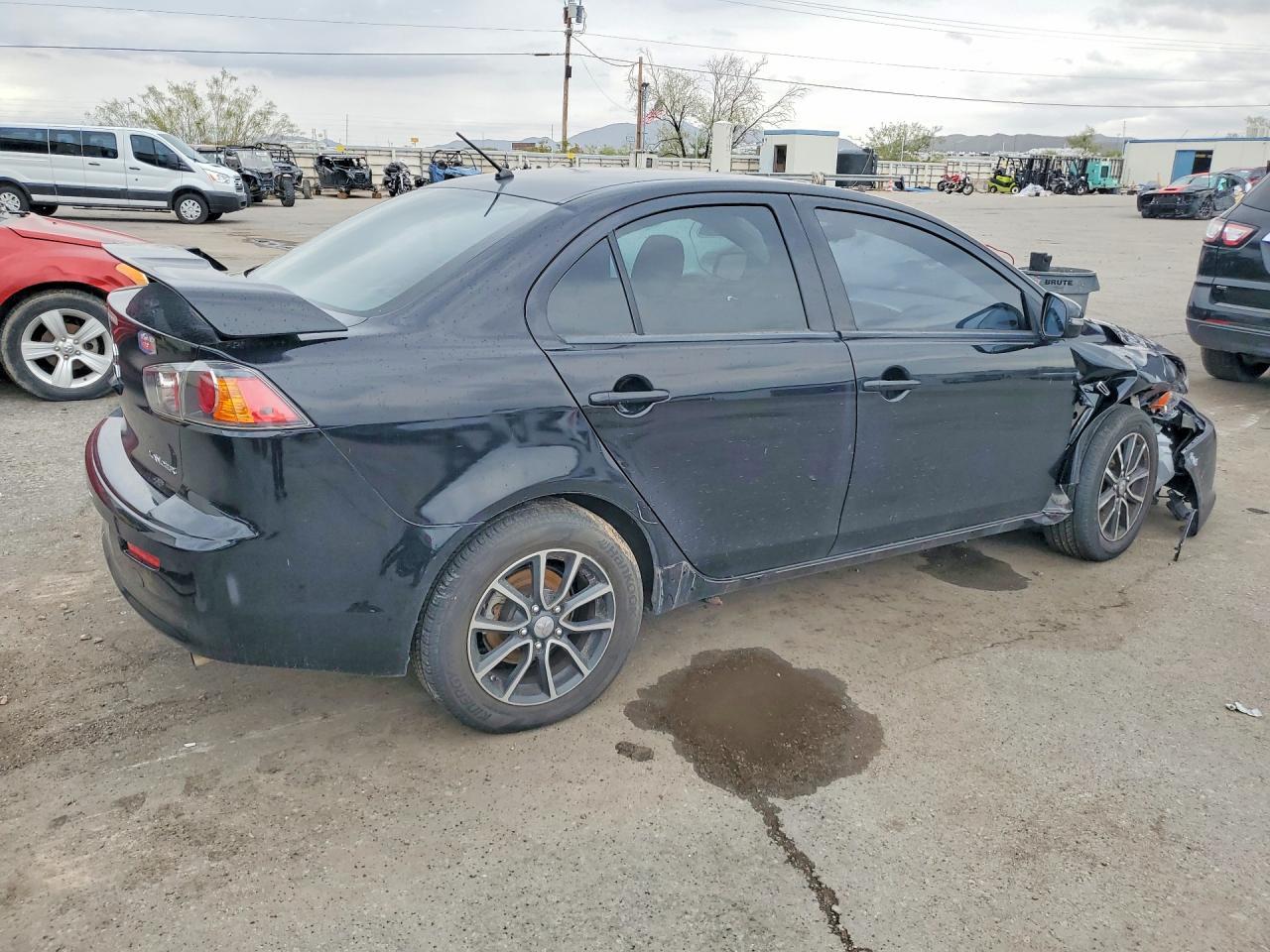 2017 Mitsubishi Lancer Es - Фото 3