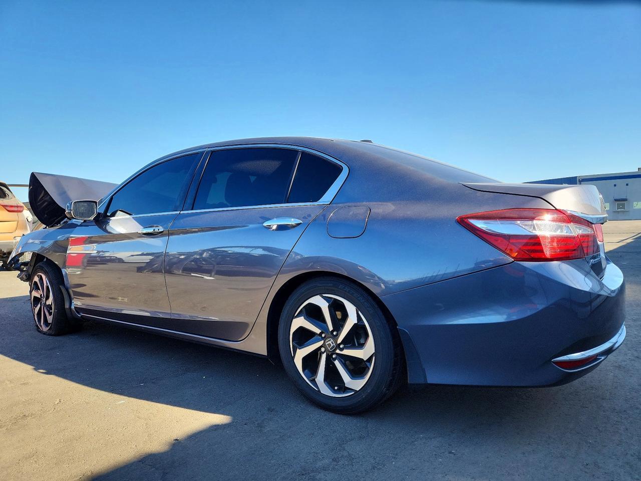 2016 Honda Accord Ex - Фото 2