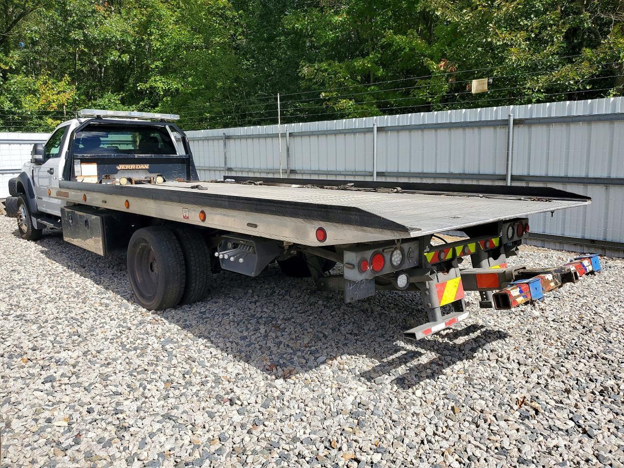 2017 Ford F550 - Tow Truck - Фото 2