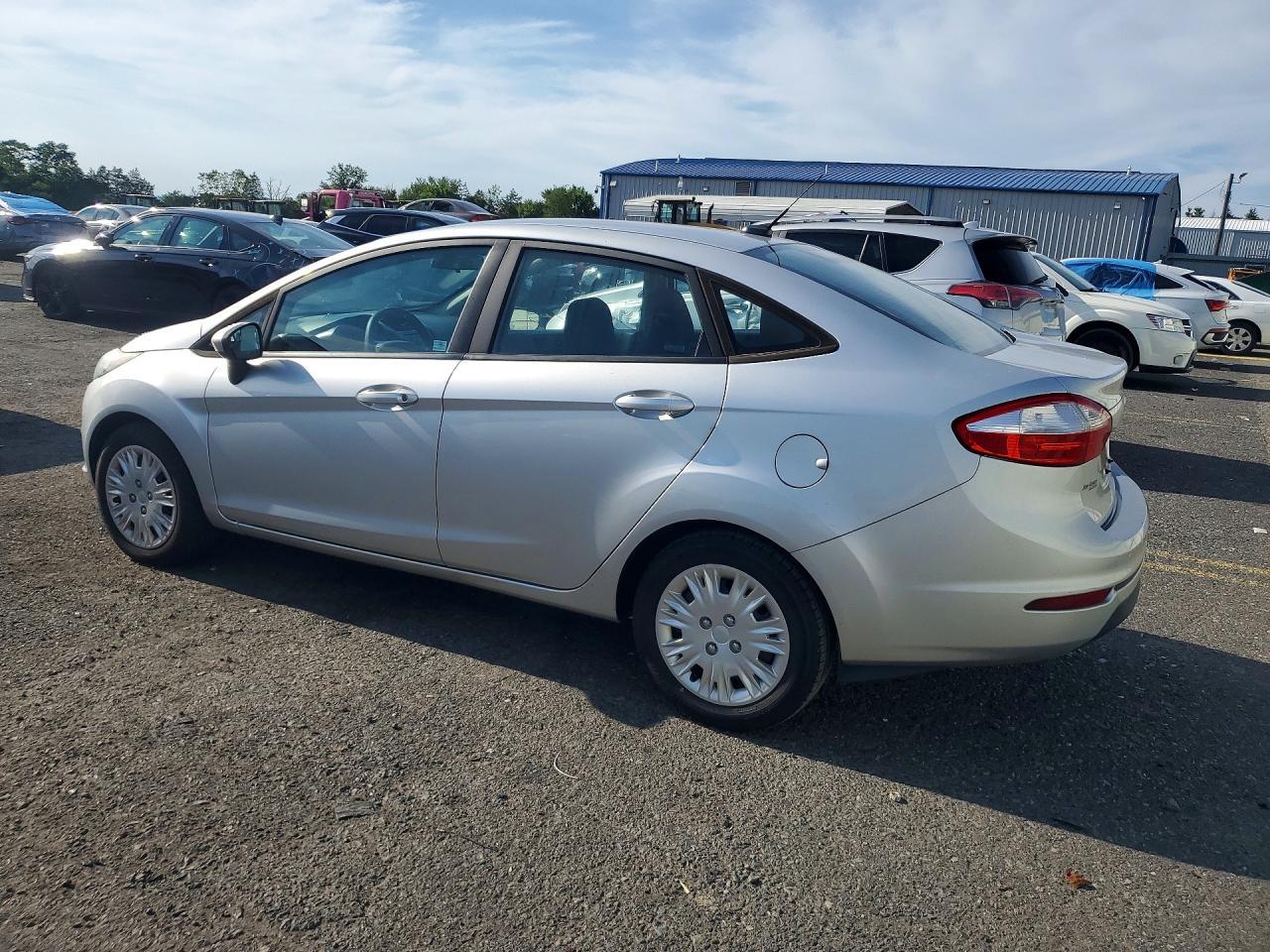 2015 Ford Fiesta S - Image 2