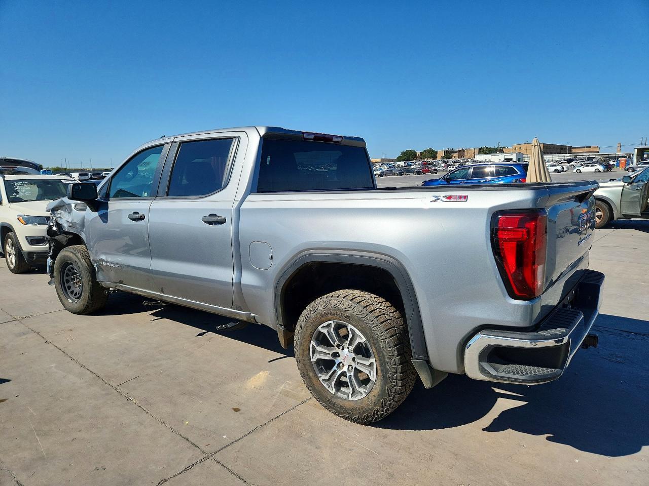 2024 GMC Sierra K1500 - Фото 2
