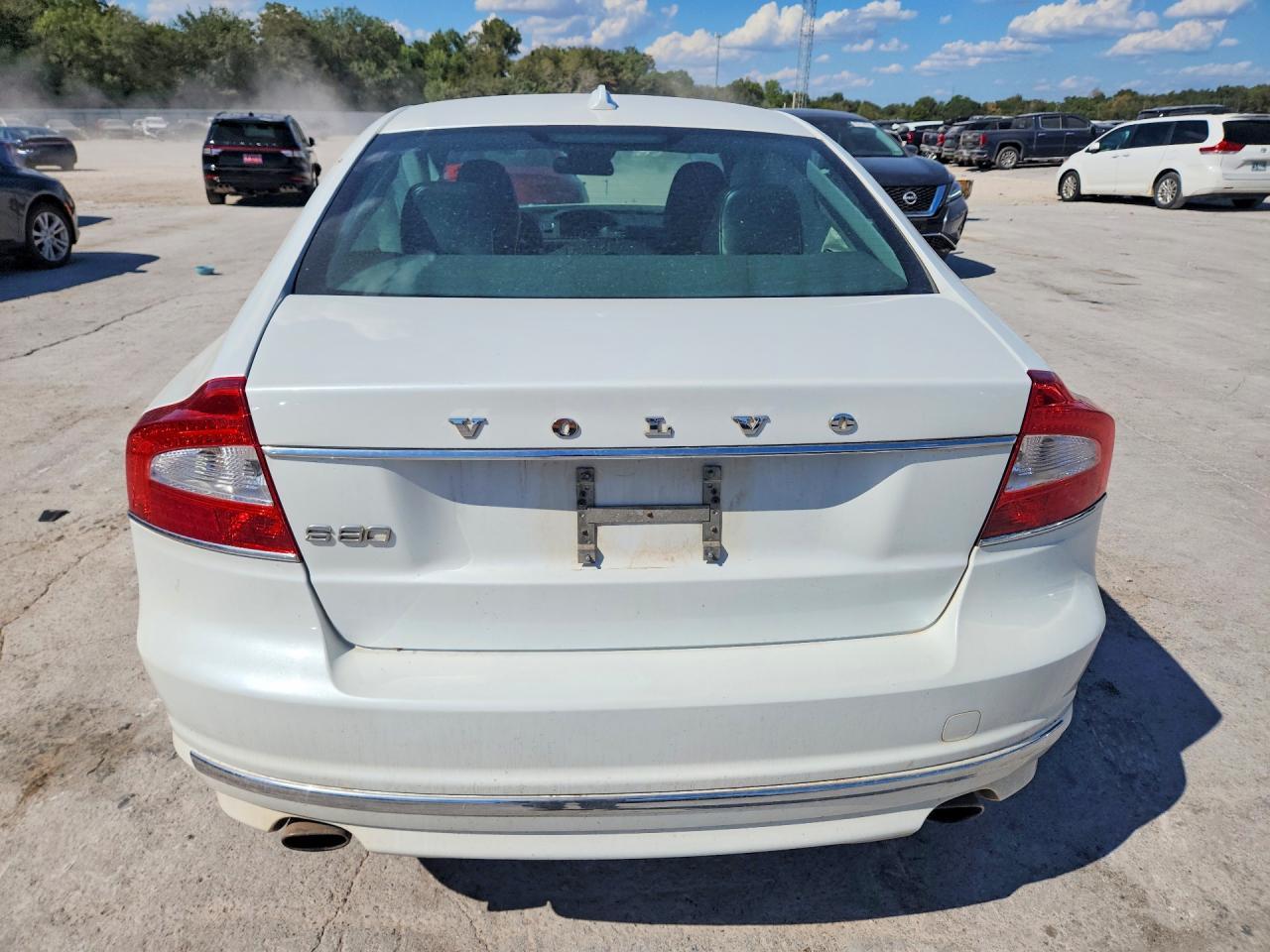 2014 Volvo S80 3.2 - Image 6