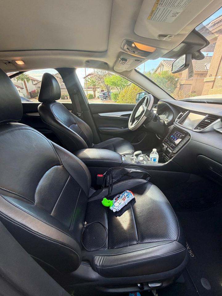 2019 Infiniti Qx50 Essential - Image 5