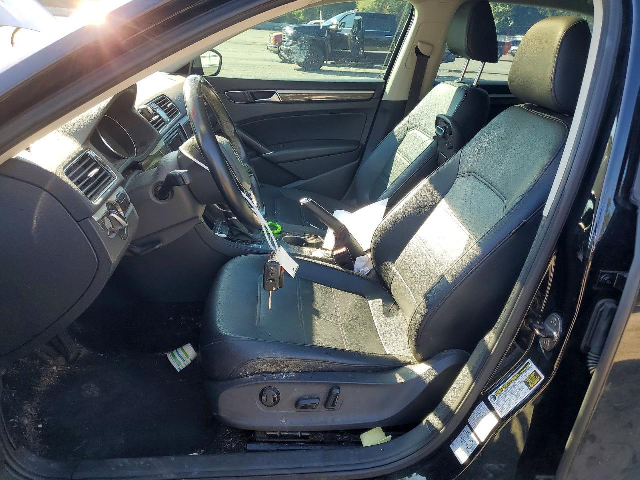 2016 Volkswagen Passat Se - Фото 7