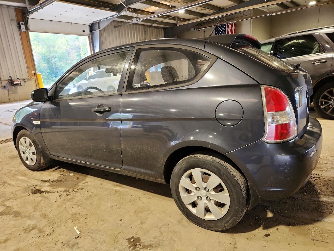 2010 Hyundai Accent Gs - Фото 2