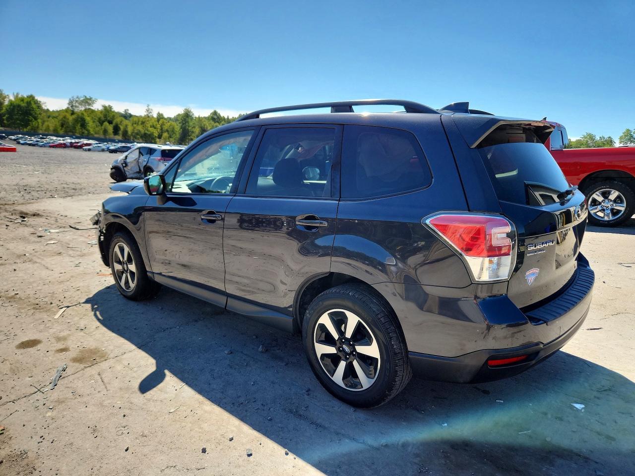 2017 Subaru Forester 2.5I Premium - Фото 2