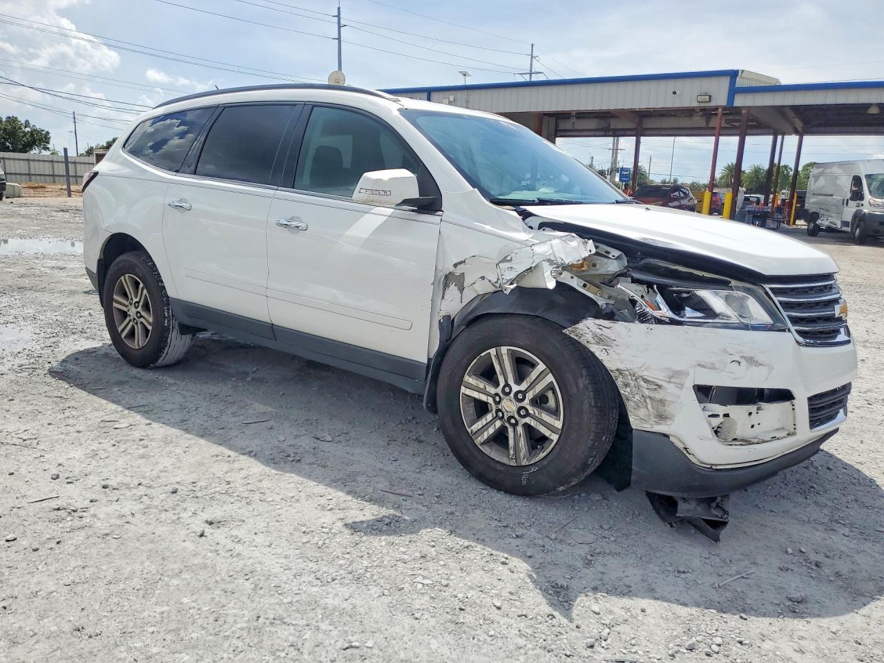 2016 Chevrolet Traverse Lt - Фото 4