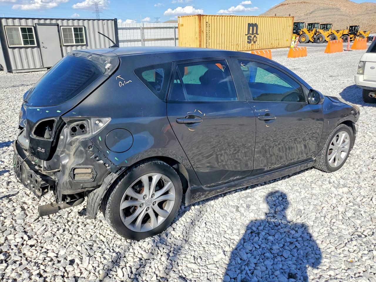 2011 Mazda 3 S - Фото 3