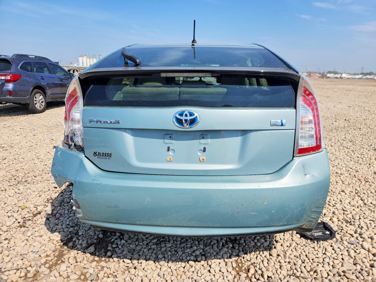 2012 Toyota Prius - Image 6