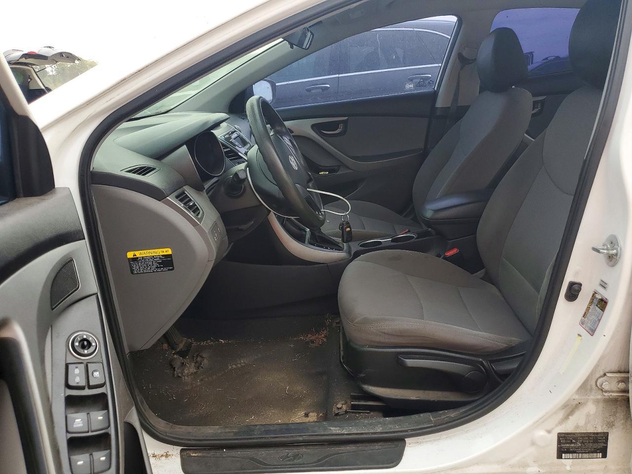 2014 Hyundai Elantra Se - Фото 7