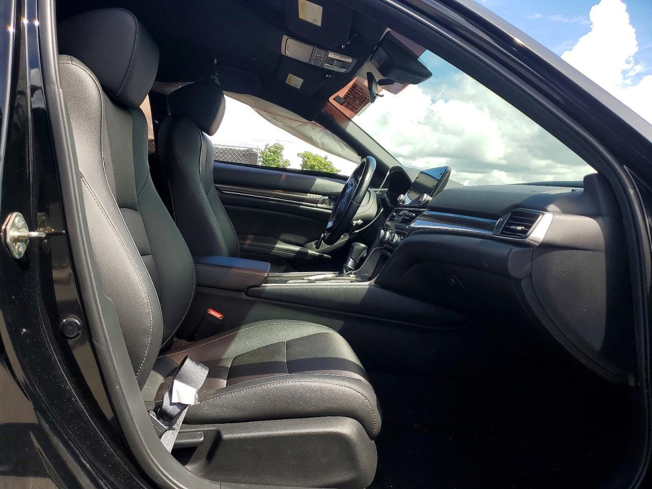 2019 Honda Accord Sport - Image 7