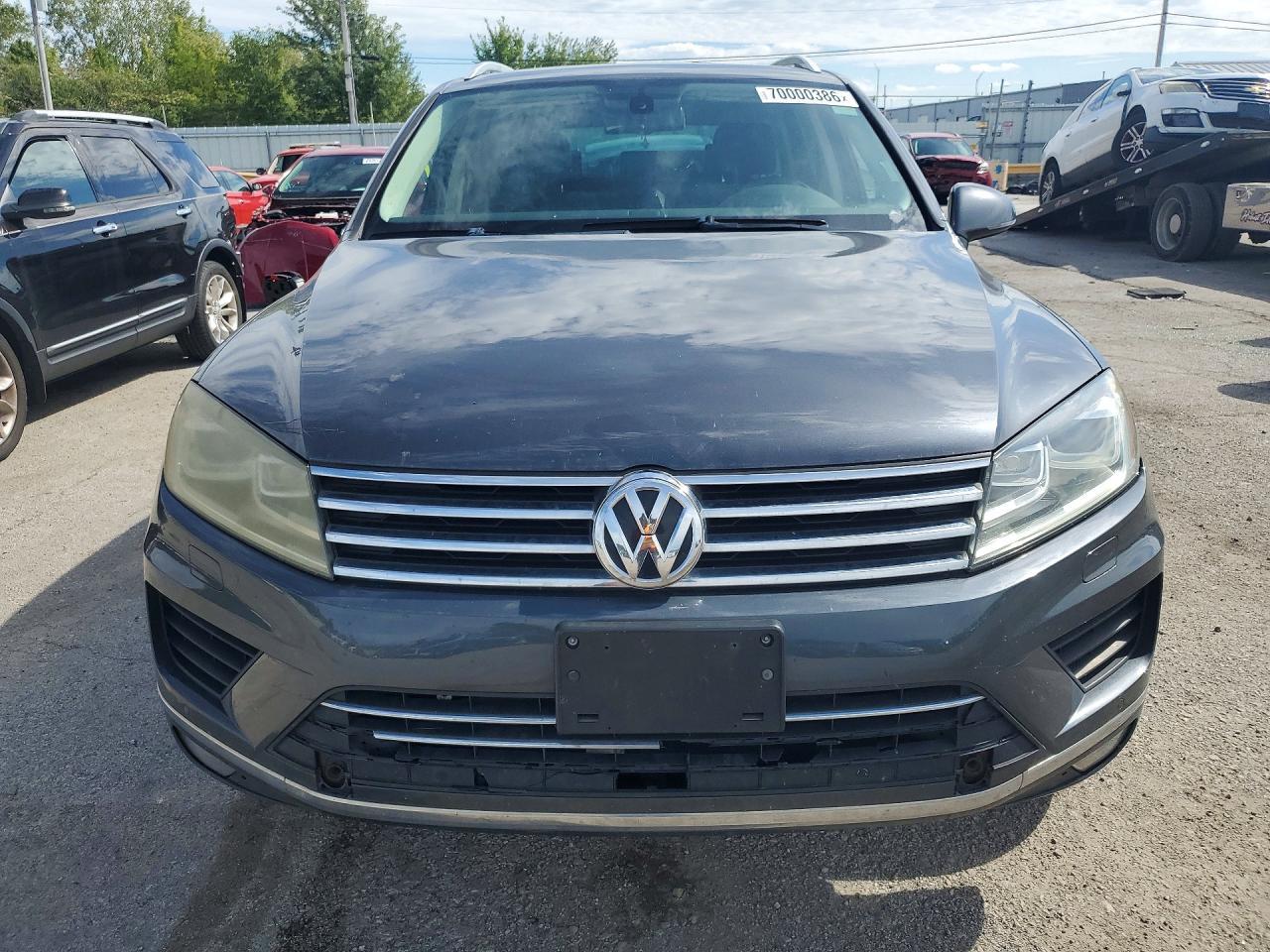 2015 Volkswagen Touareg V6 Tdi - Image 5