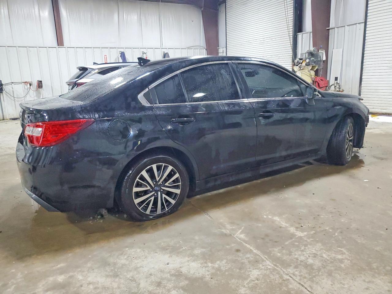 2019 Subaru Legacy 2.5I Premium - Image 3