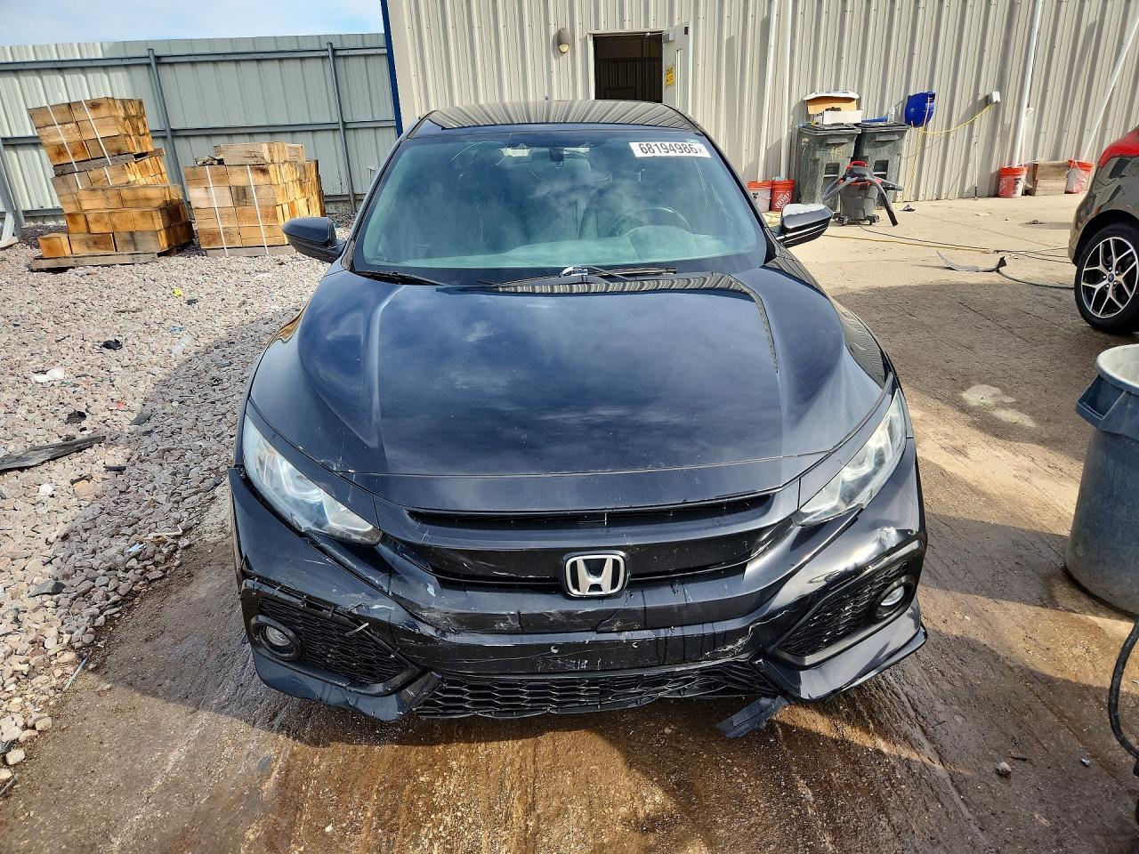 2018 Honda Civic Sport - Image 5