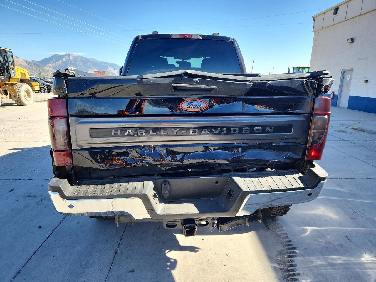 2021 Ford F250 Harley Davidson - Фото 6