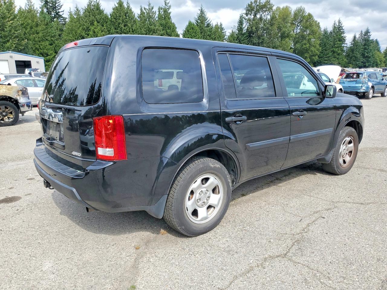 2010 Honda Pilot Lx - Image 3