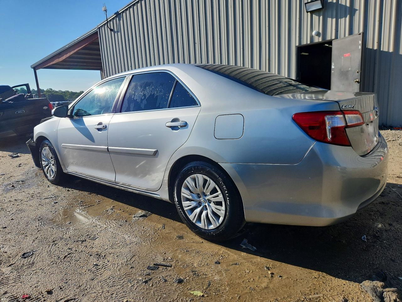 2013 Toyota Camry Le - Image 2