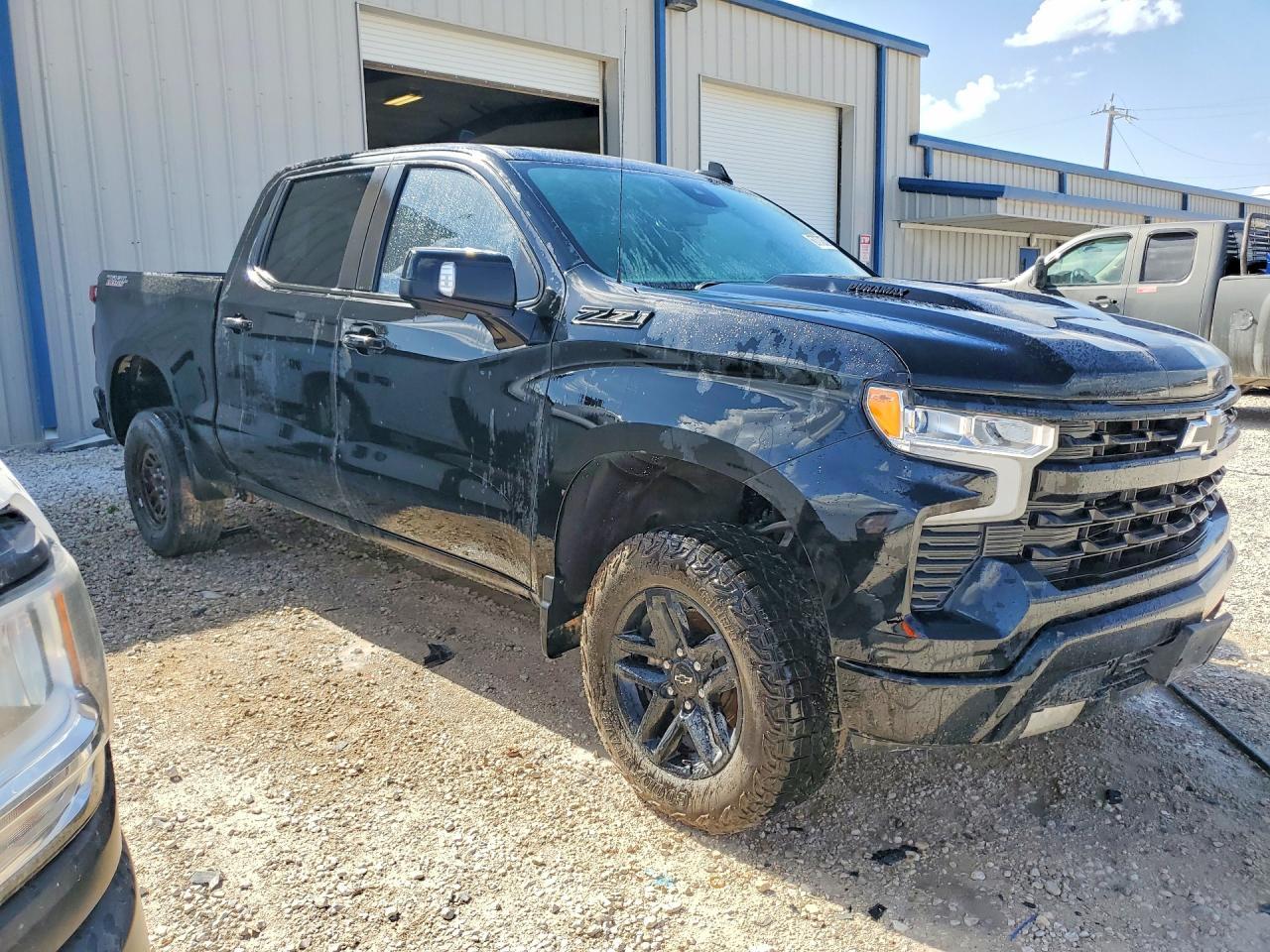 2023 Chevrolet Silverado K1500 Lt Trail Boss - Image 4