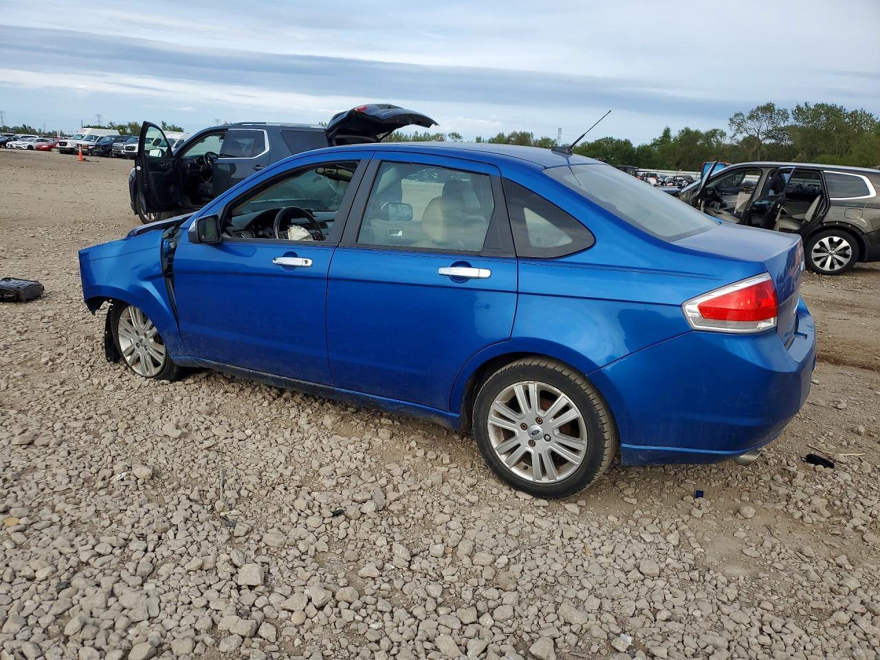 2010 Ford Focus Sel - Фото 2