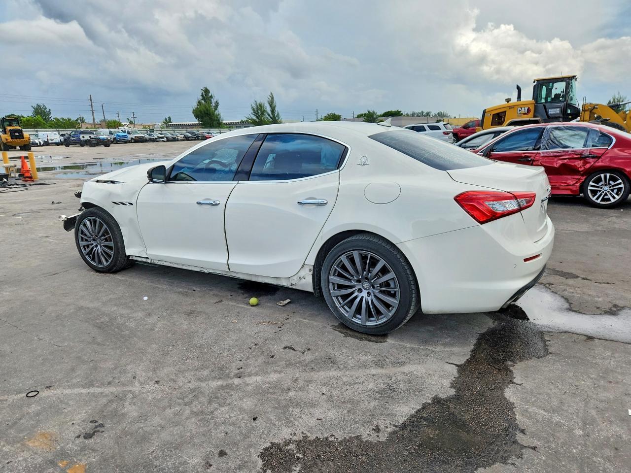 2018 Maserati Ghibli - Фото 2