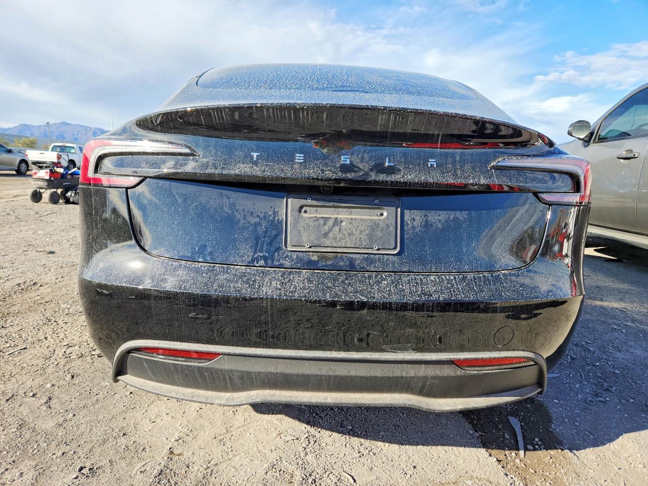 2025 Tesla Model 3 - Image 6