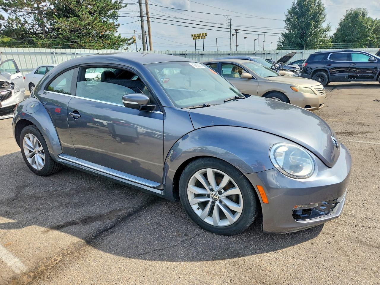 2014 Volkswagen Beetle - Фото 4