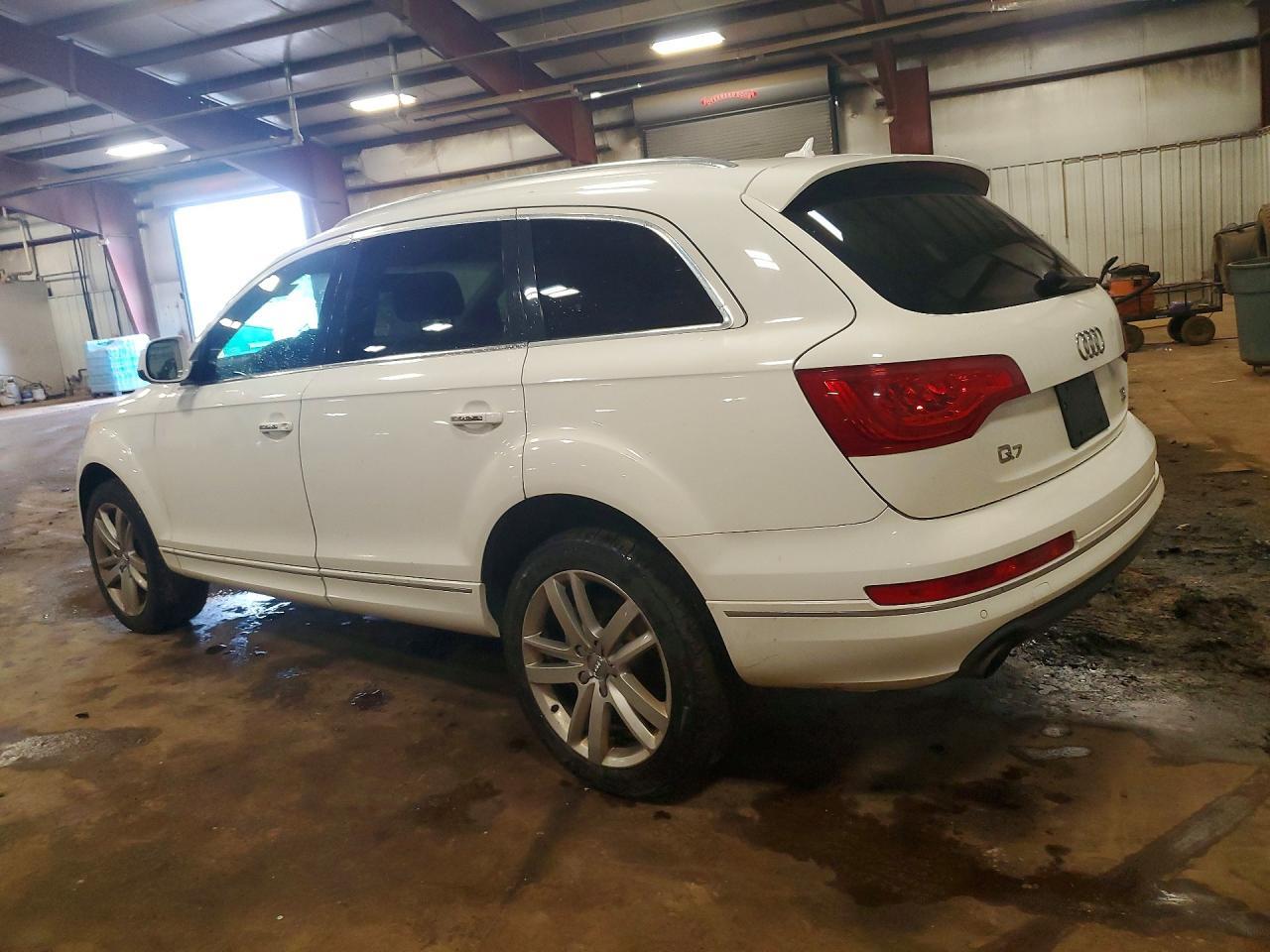 2011 Audi Q7 Premium Plus - Фото 2