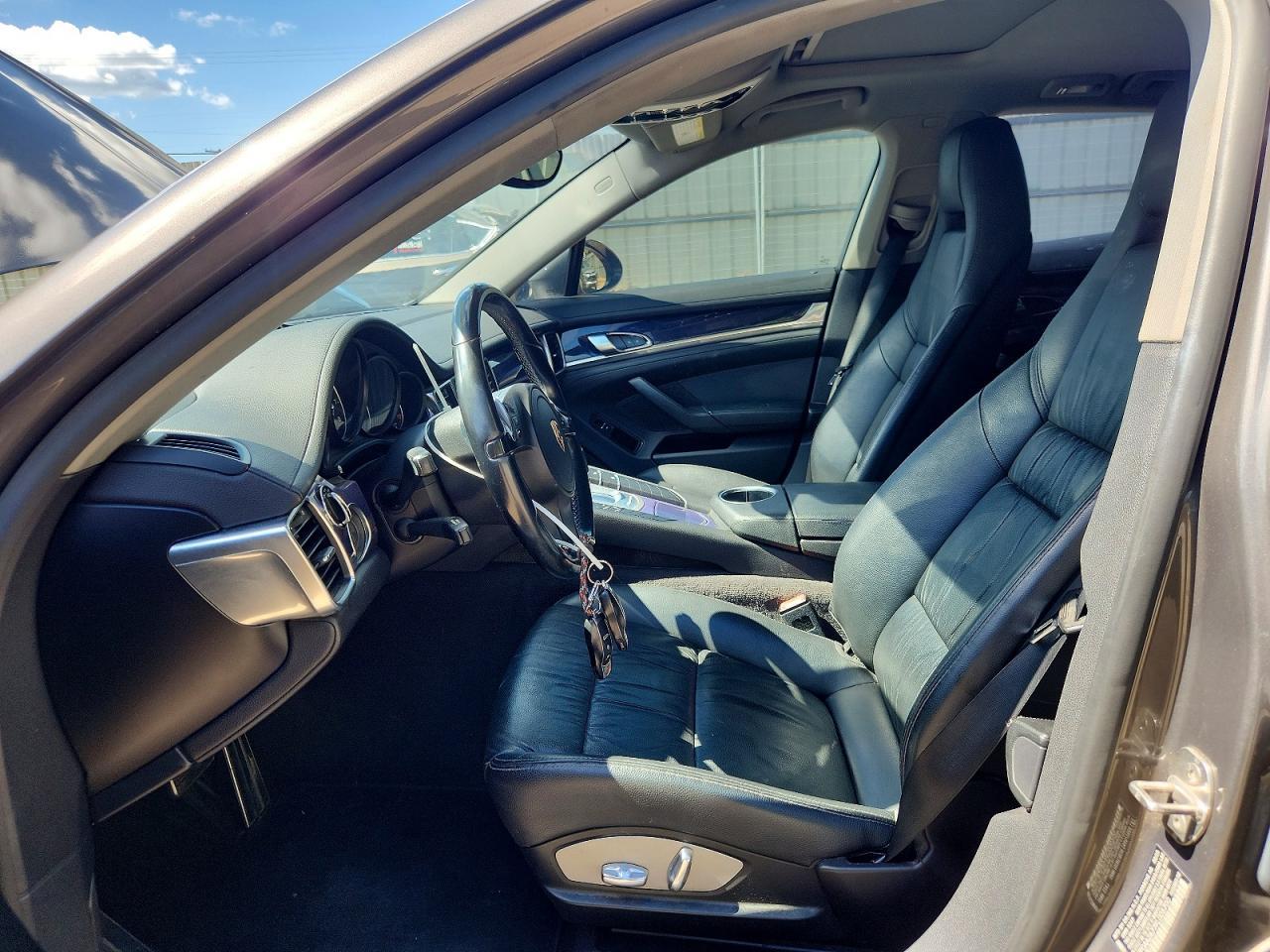 2015 Porsche Panamera 2 - Image 7