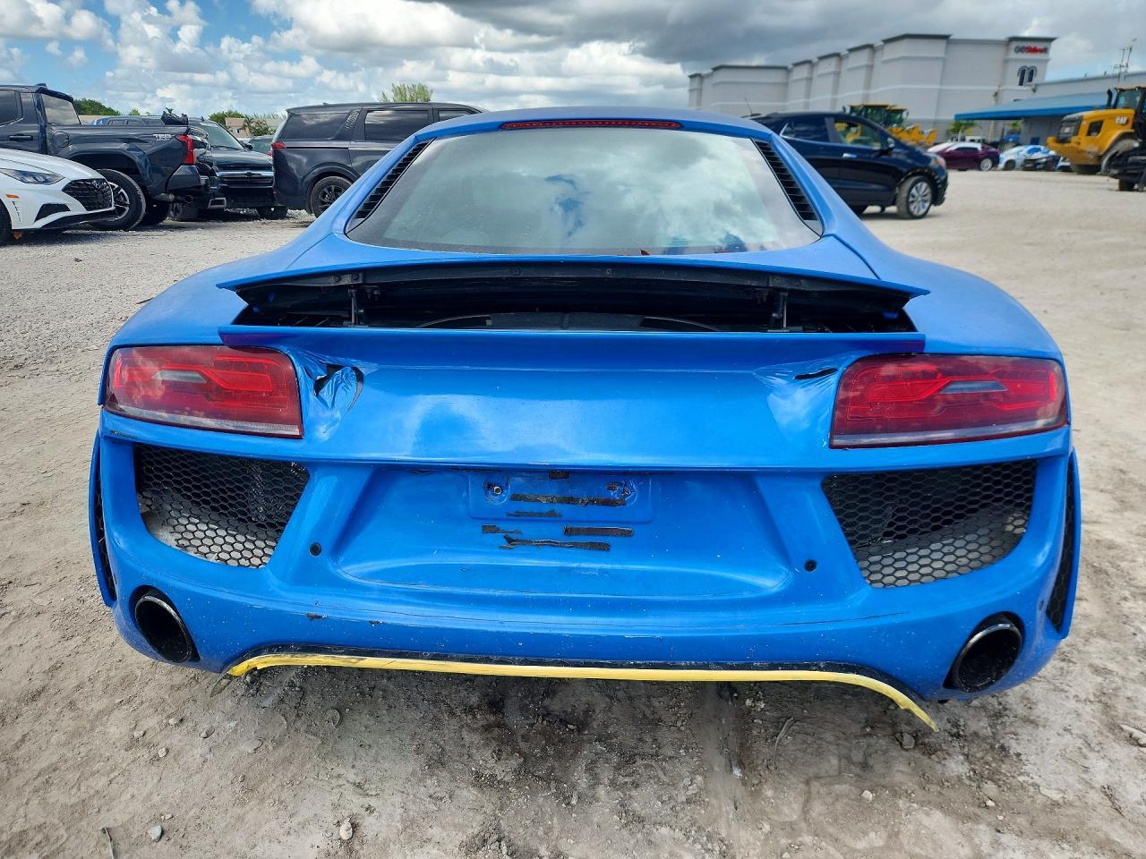 2014 Audi R8 4.2 Quattro - Фото 6