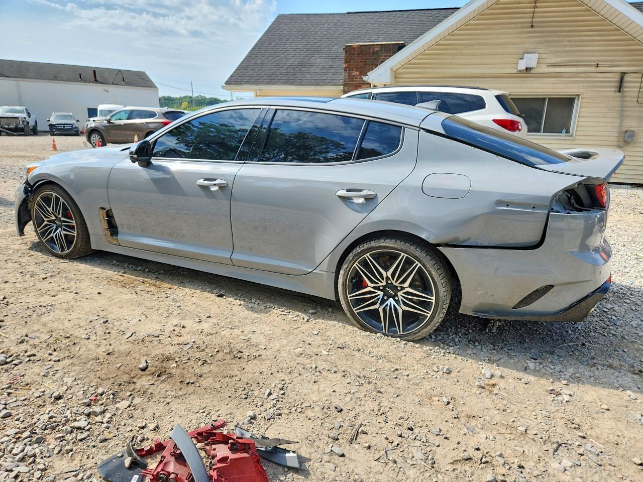 2023 Kia Stinger Gt2 - Фото 2