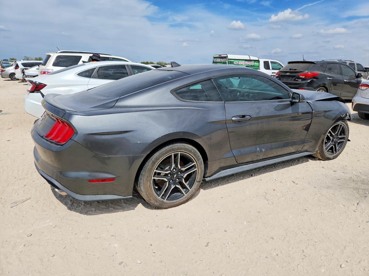 2020 Ford Mustang - Image 3